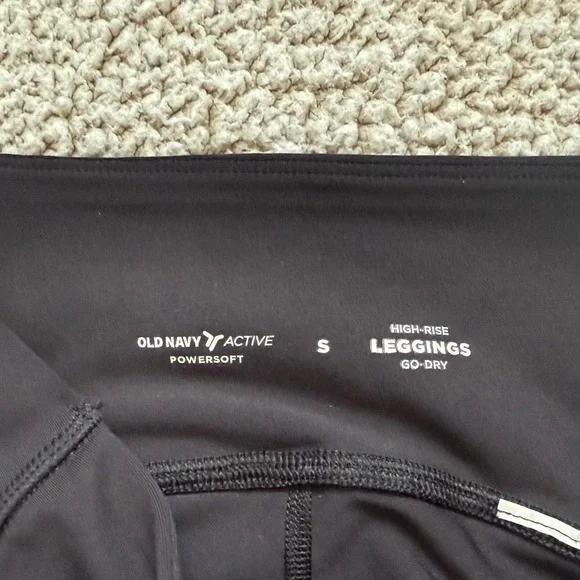 ✝️ Old Navy | Black & Hunter Green Mesh Panel Leggings - Picture 5 of 11